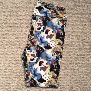 Lularoe Disney villains leggings NEW